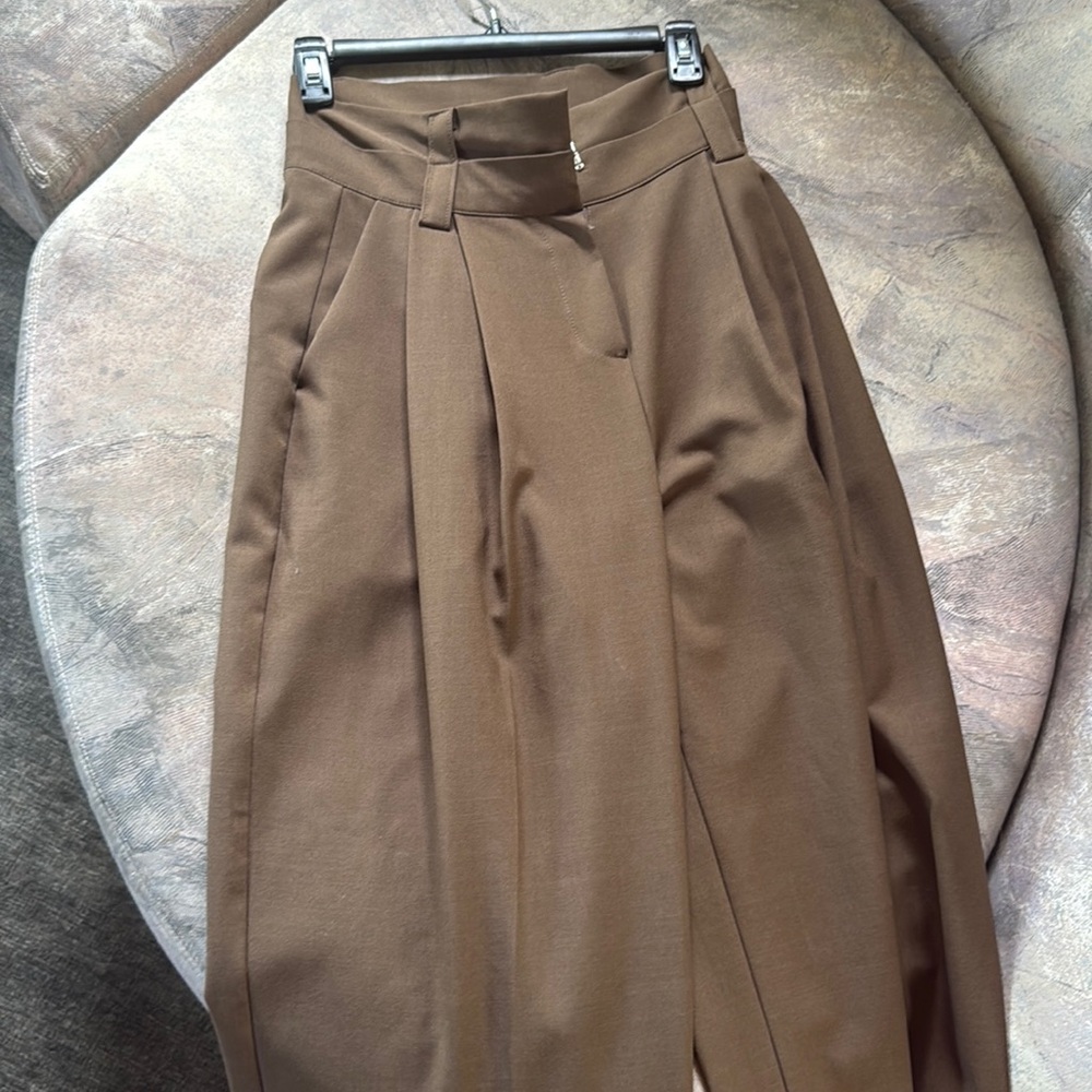Beautiful tailor trousers small 2/4